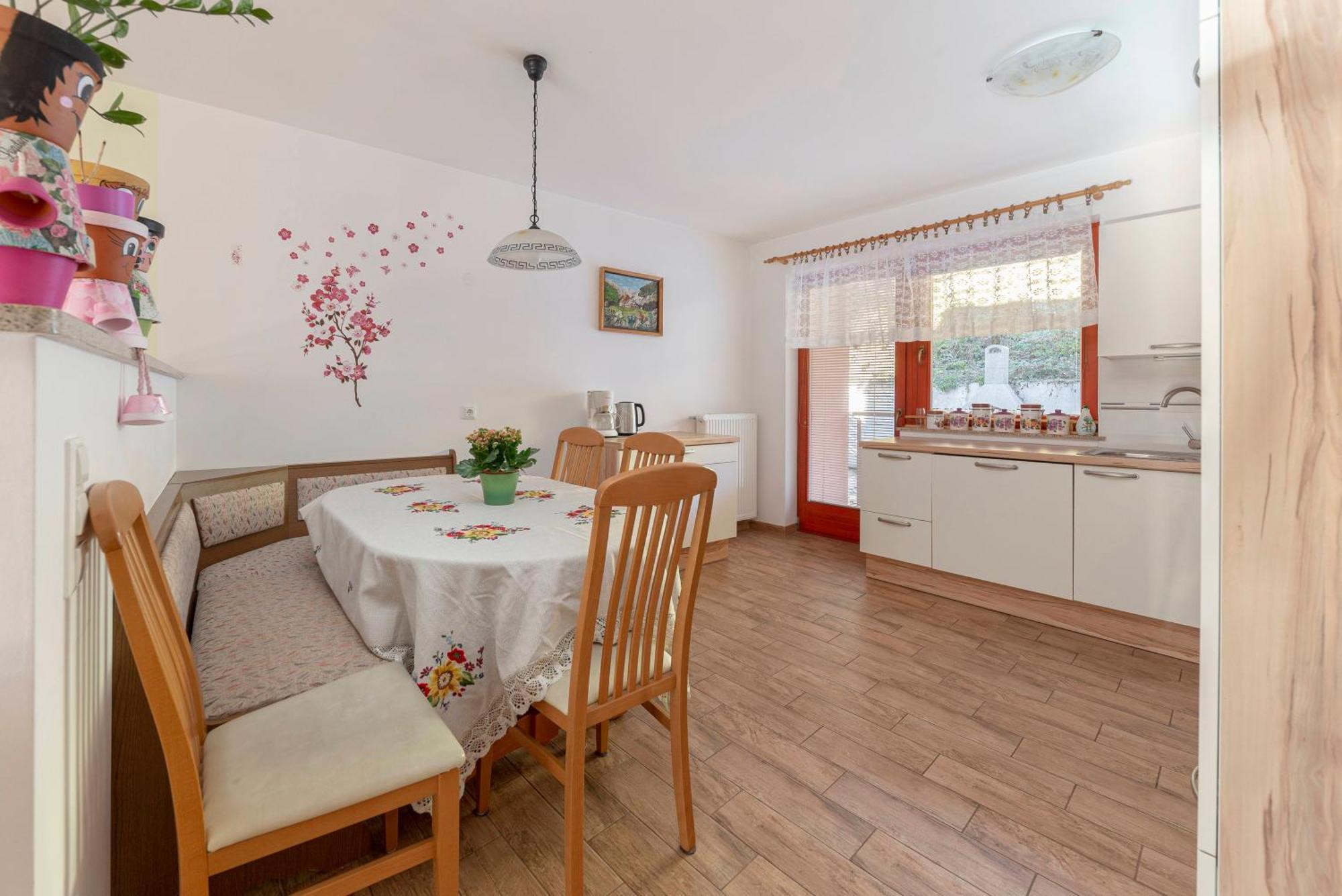 Apartment Pr' Kavac Rateče المظهر الخارجي الصورة